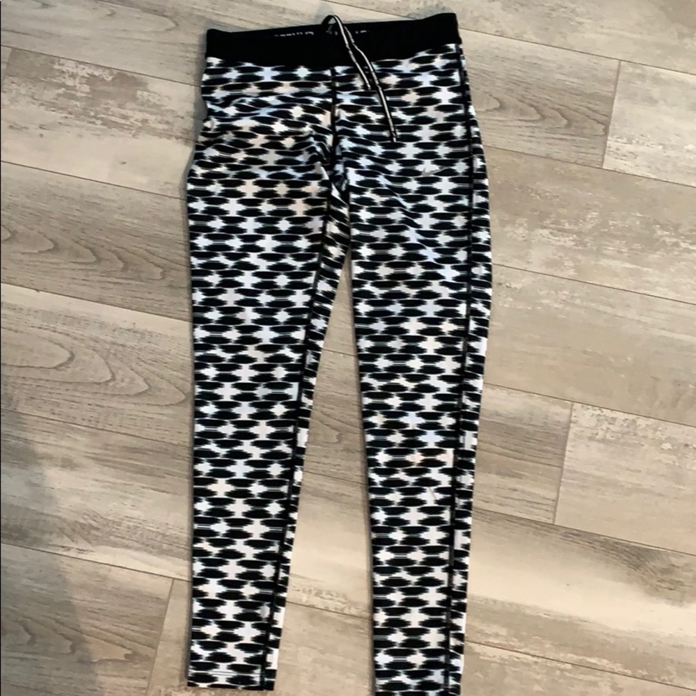 Nike dri fit leggings